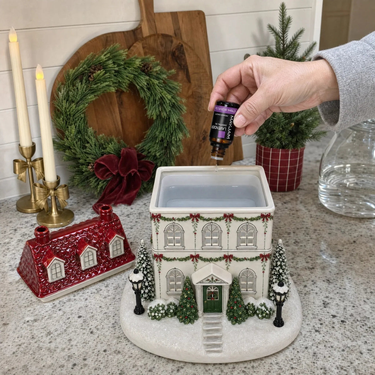 π Christmas Village Aroma Diffuser β Light-Up Ceramic House with Chimney Mist