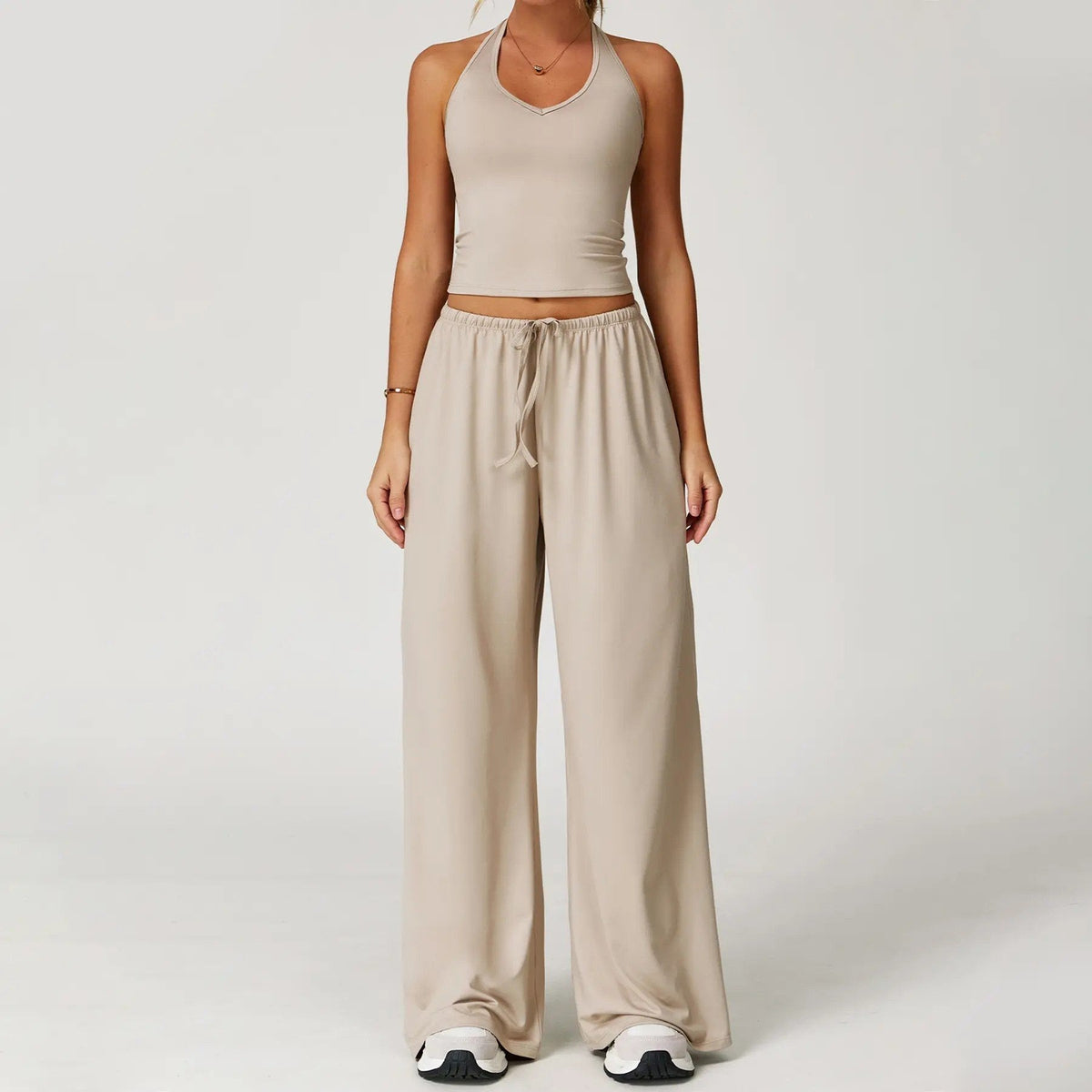 ⚡Hot Sales 49% OFF🔥Women's 2-Piece Athleisure Outfits - Polyester-Silk Fitted Summervibe Sweatsuit