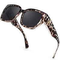 Black leopard print