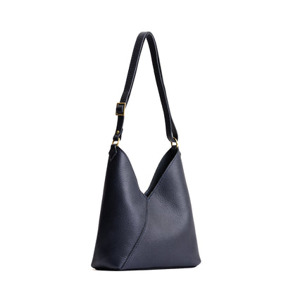 ✨ Premium Leather Shoulder Bag — Timeless Style Meets Everyday Function
