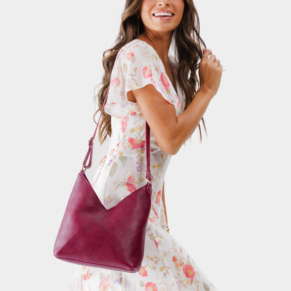✨ Premium Leather Shoulder Bag — Timeless Style Meets Everyday Function