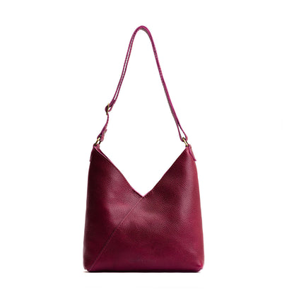 ✨ Premium Leather Shoulder Bag — Timeless Style Meets Everyday Function