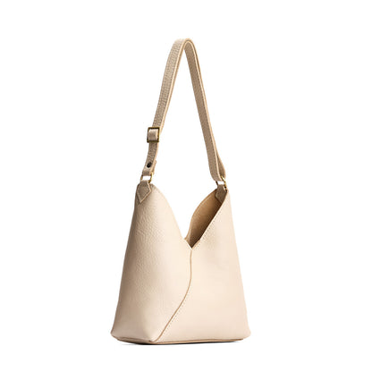 ✨ Premium Leather Shoulder Bag — Timeless Style Meets Everyday Function