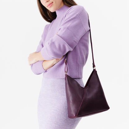 ✨ Premium Leather Shoulder Bag — Timeless Style Meets Everyday Function