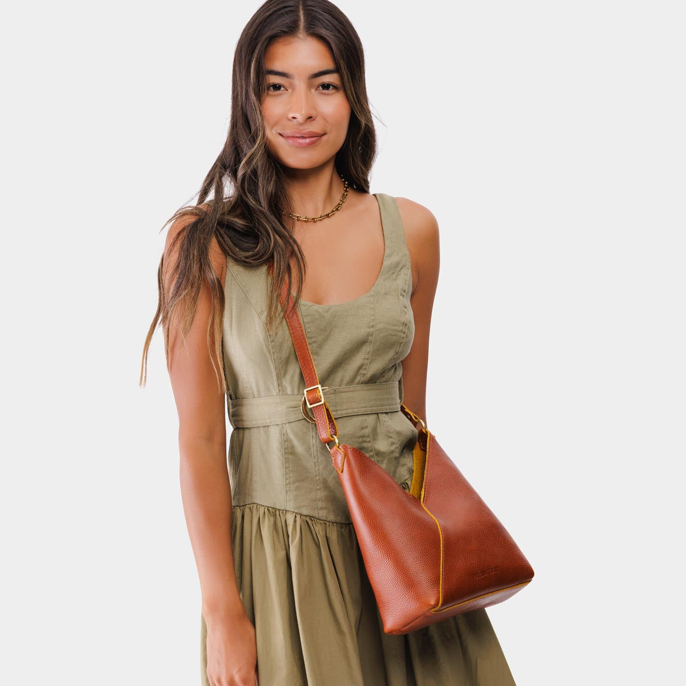 ✨ Premium Leather Shoulder Bag — Timeless Style Meets Everyday Function