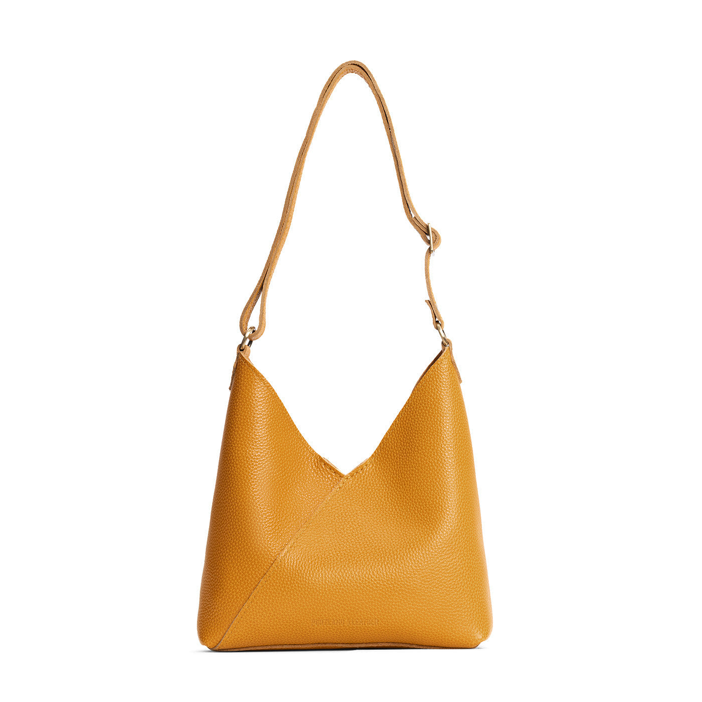✨ Premium Leather Shoulder Bag — Timeless Style Meets Everyday Function